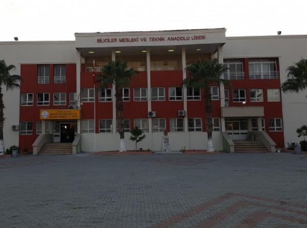Ceyhan Biliciler Mesleki ve Teknik Anadolu Lisesi Fotoğrafı
